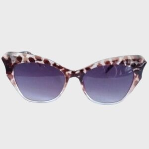 Leopard Print Tinted Fashion Sunglasses | Women's Fits Most